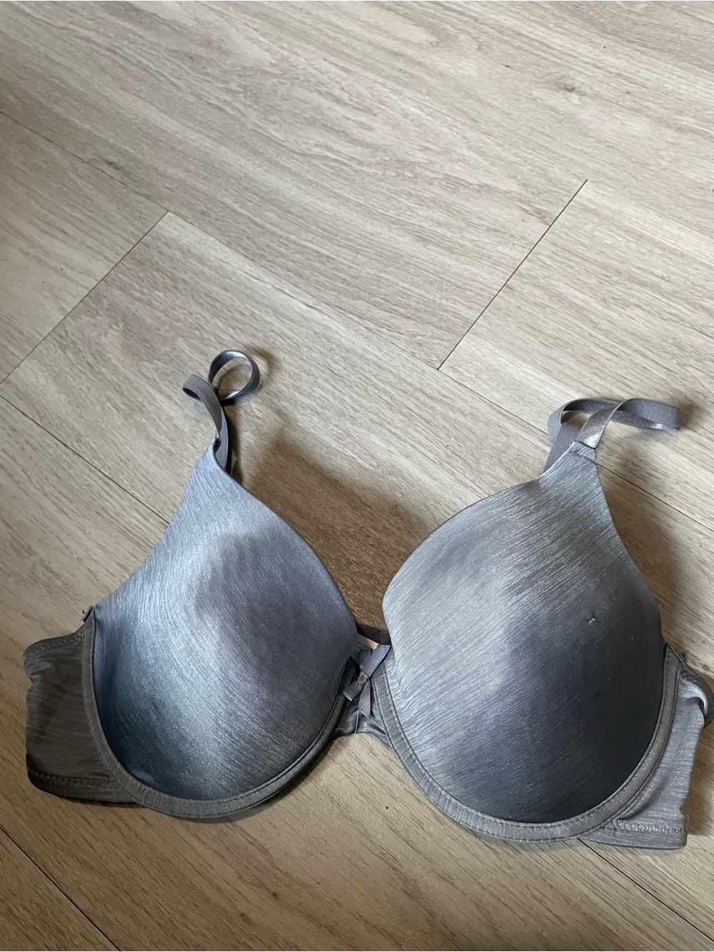 Secret Treasures Satin T-Shirt Bra in Gray
